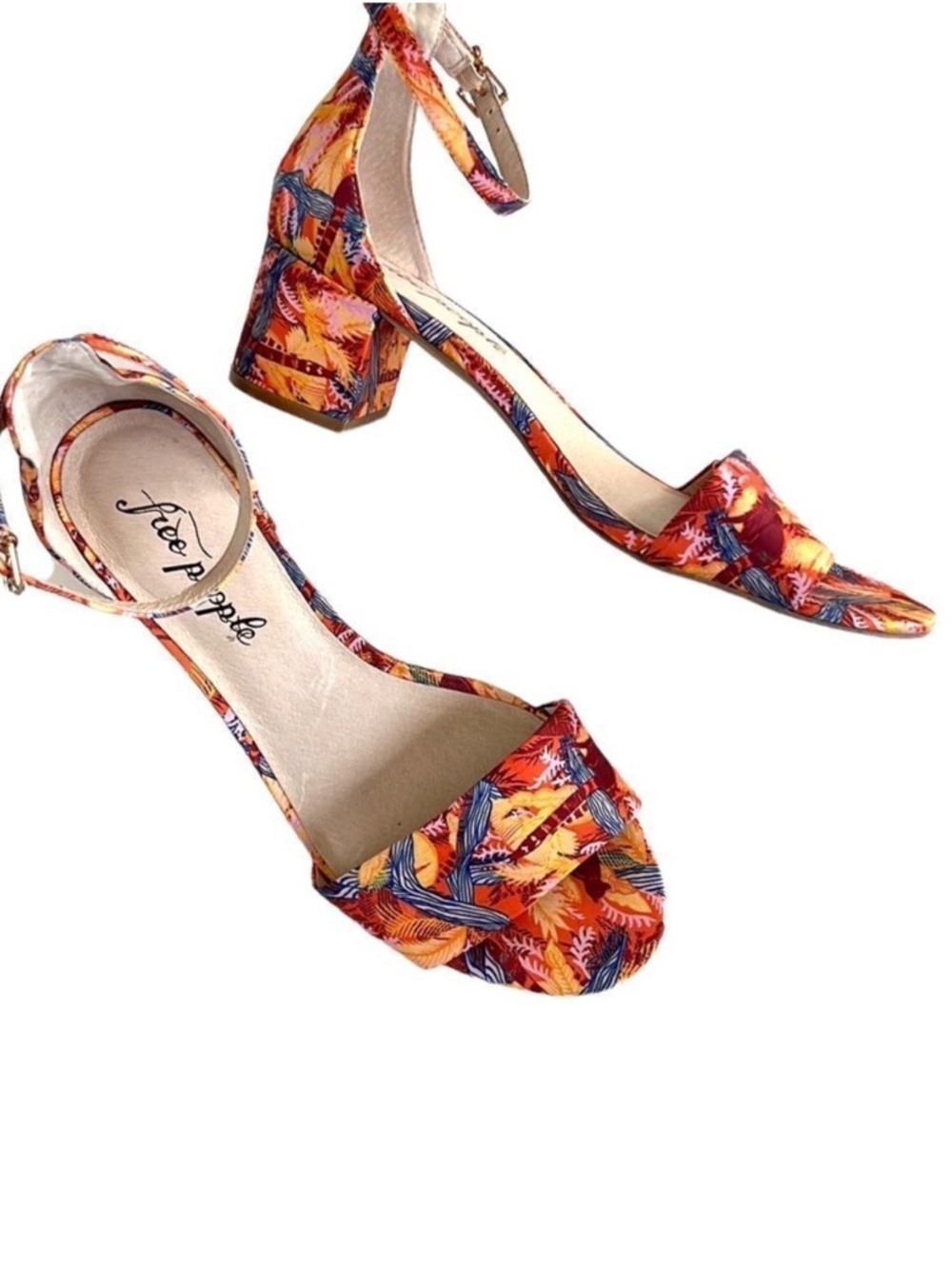 EUC Free People heeled sandals